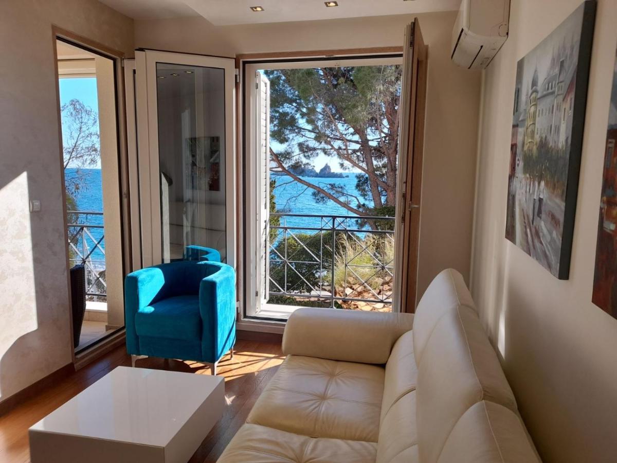 Luxbeachfront Petrovac Exterior photo